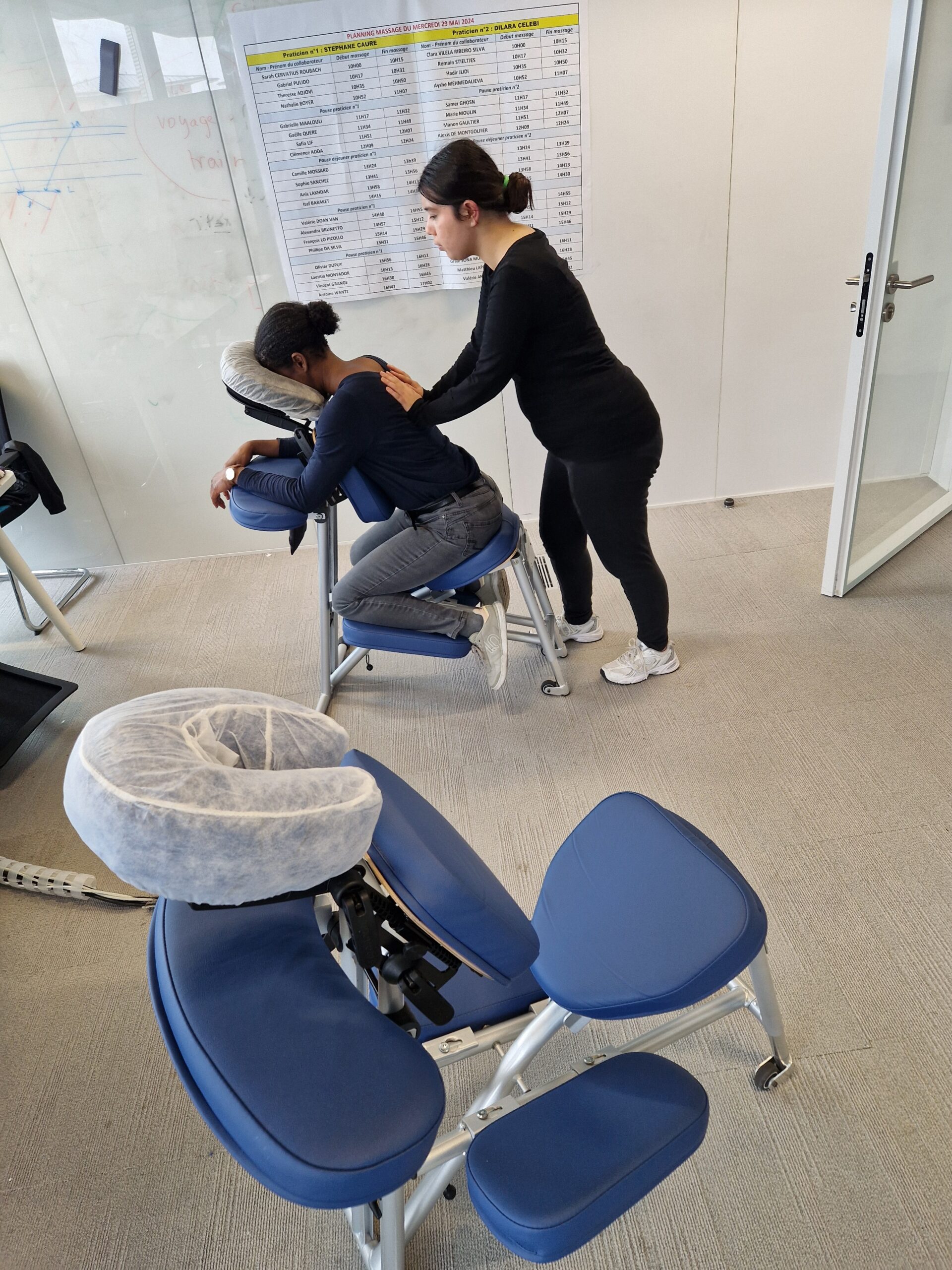 Massage Amma assis sur chaise